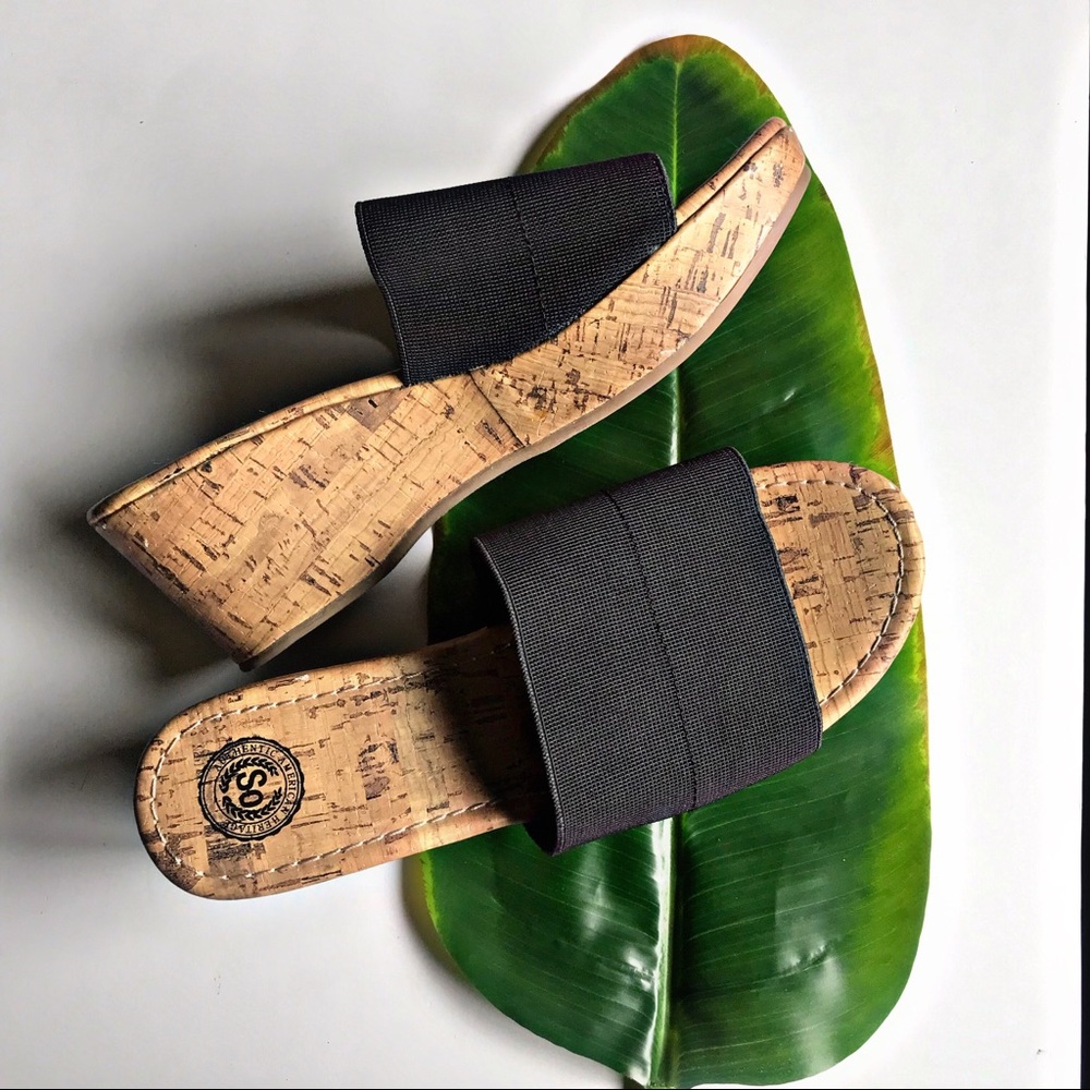 Authentic American Heritage Sandals